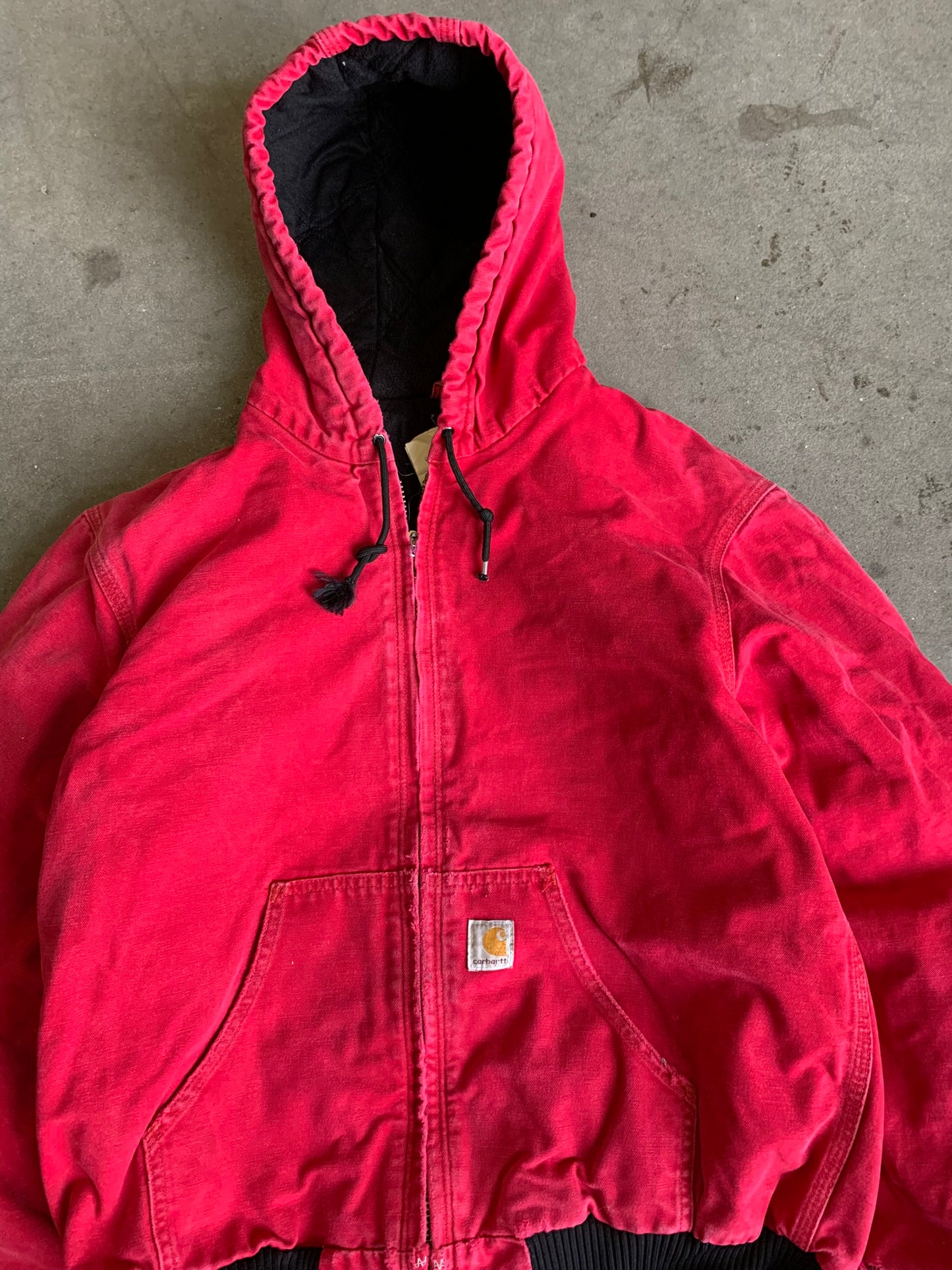 (M/L) Carhartt Distressed Hooded Jacket