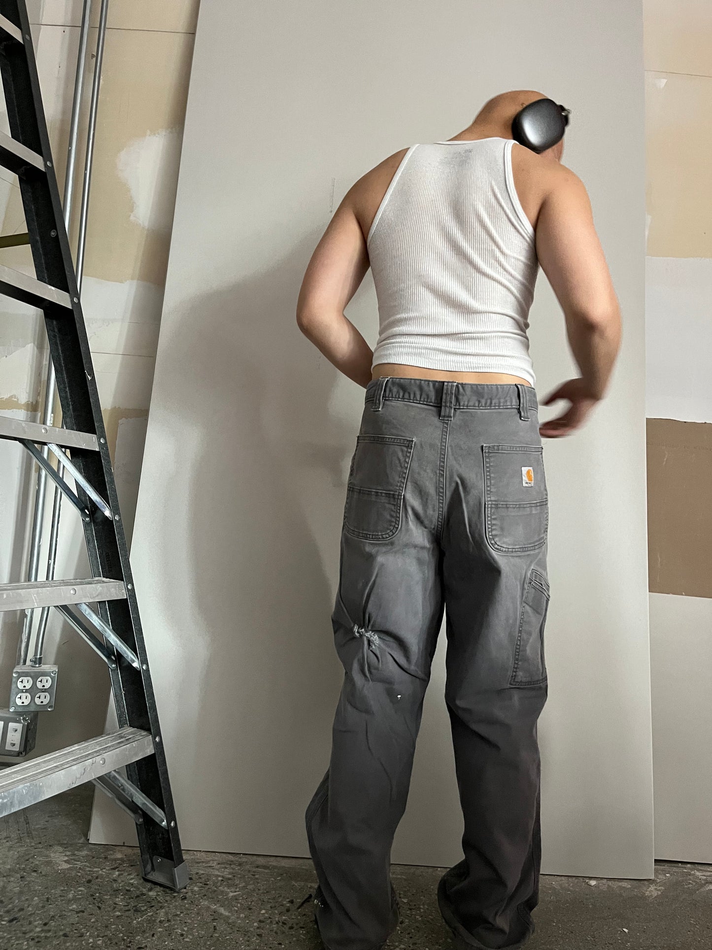 (36”) Carhartt Worked In Dungarees