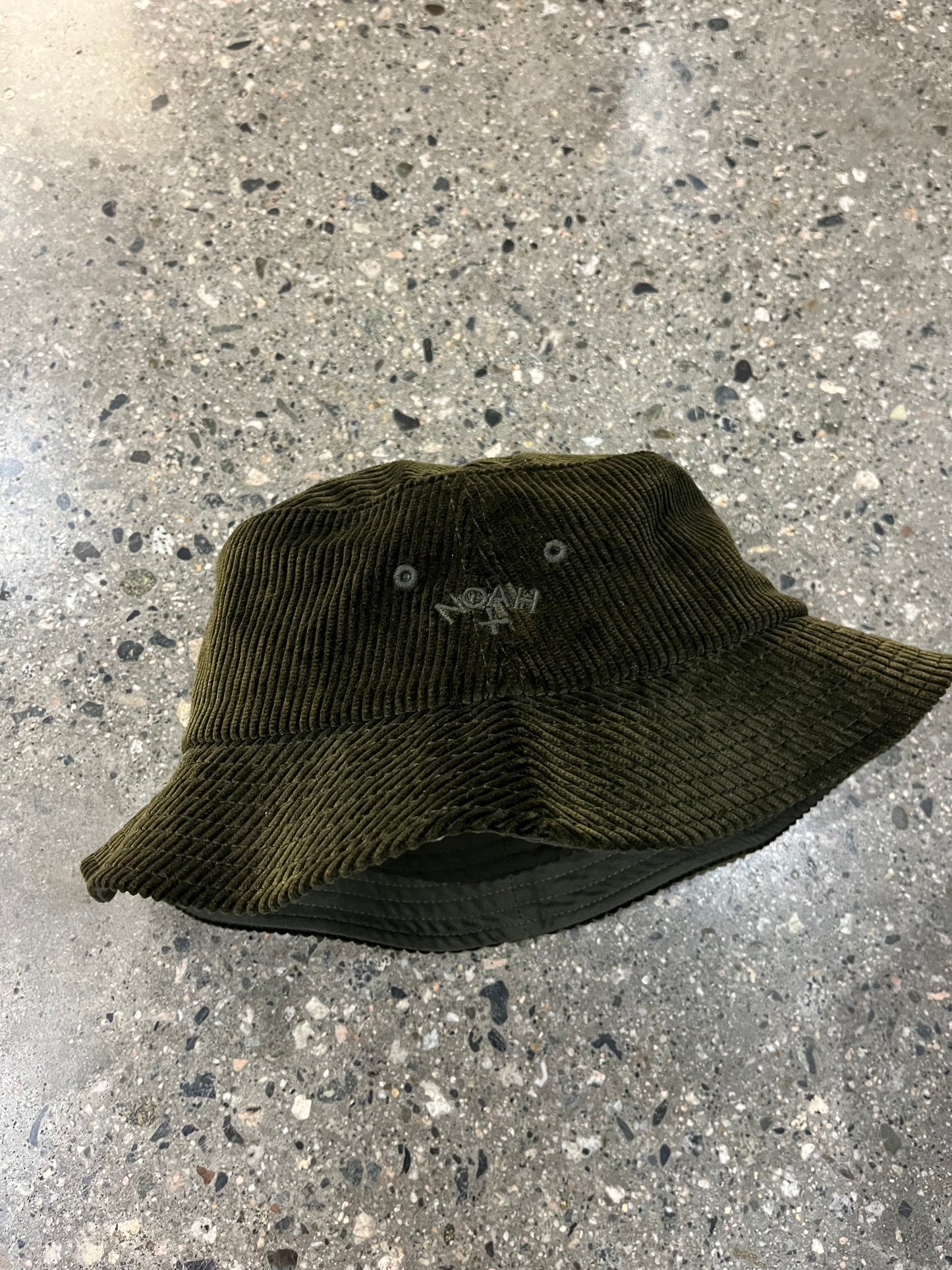 (M/L) 00's Noah Corduroy Logo Patch Bucket Hat