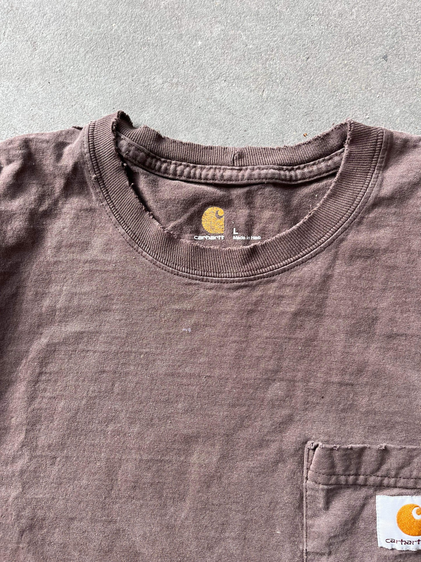 (L/XL) Brown Distressed Carhartt Tee