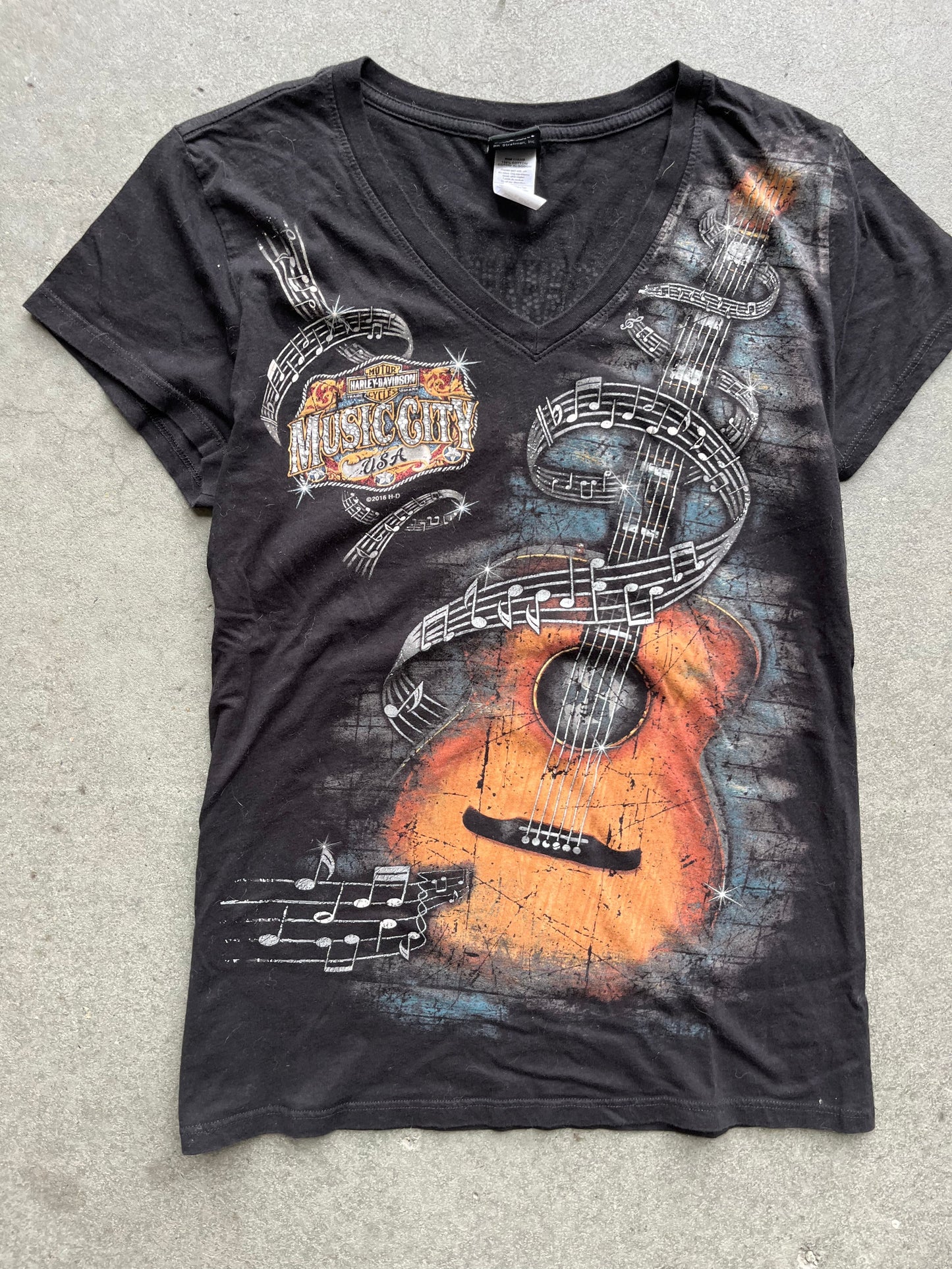 (L) 00s Harley Davidson Music city Top