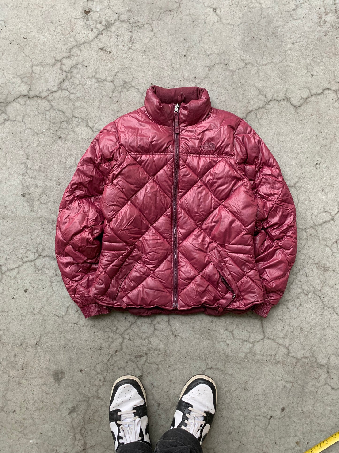 (S) The North Face 600 Wine Puffer