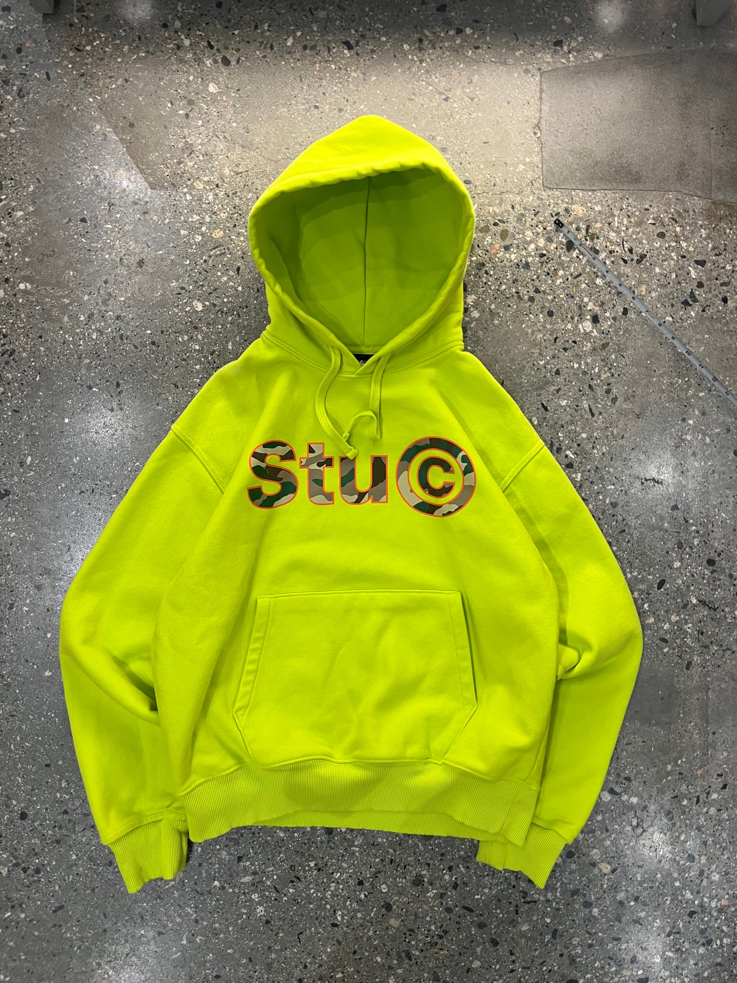 (M) Stussy Stu© Centre Graphic Hoodie