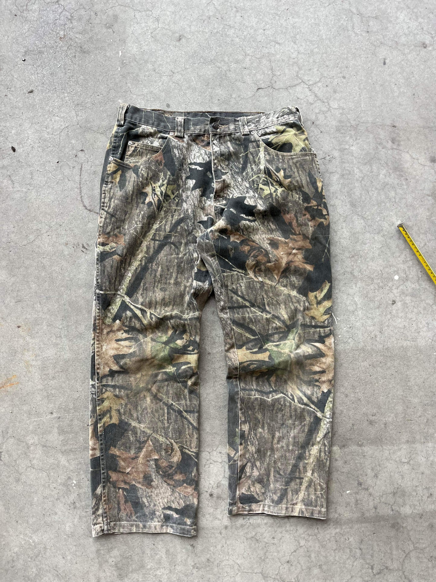 (34”) Vintage Real Tree Carpenter Pants