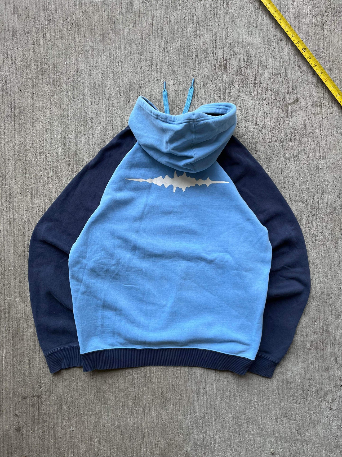 (L) Umbro Manchester City FC Hoodie