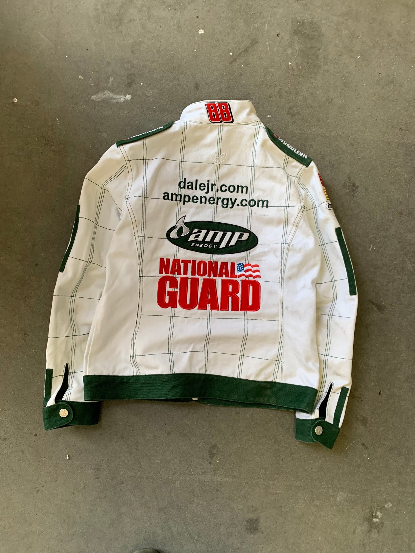 (XS/S) Chase Authentics AMP Nascar Racing Jkt