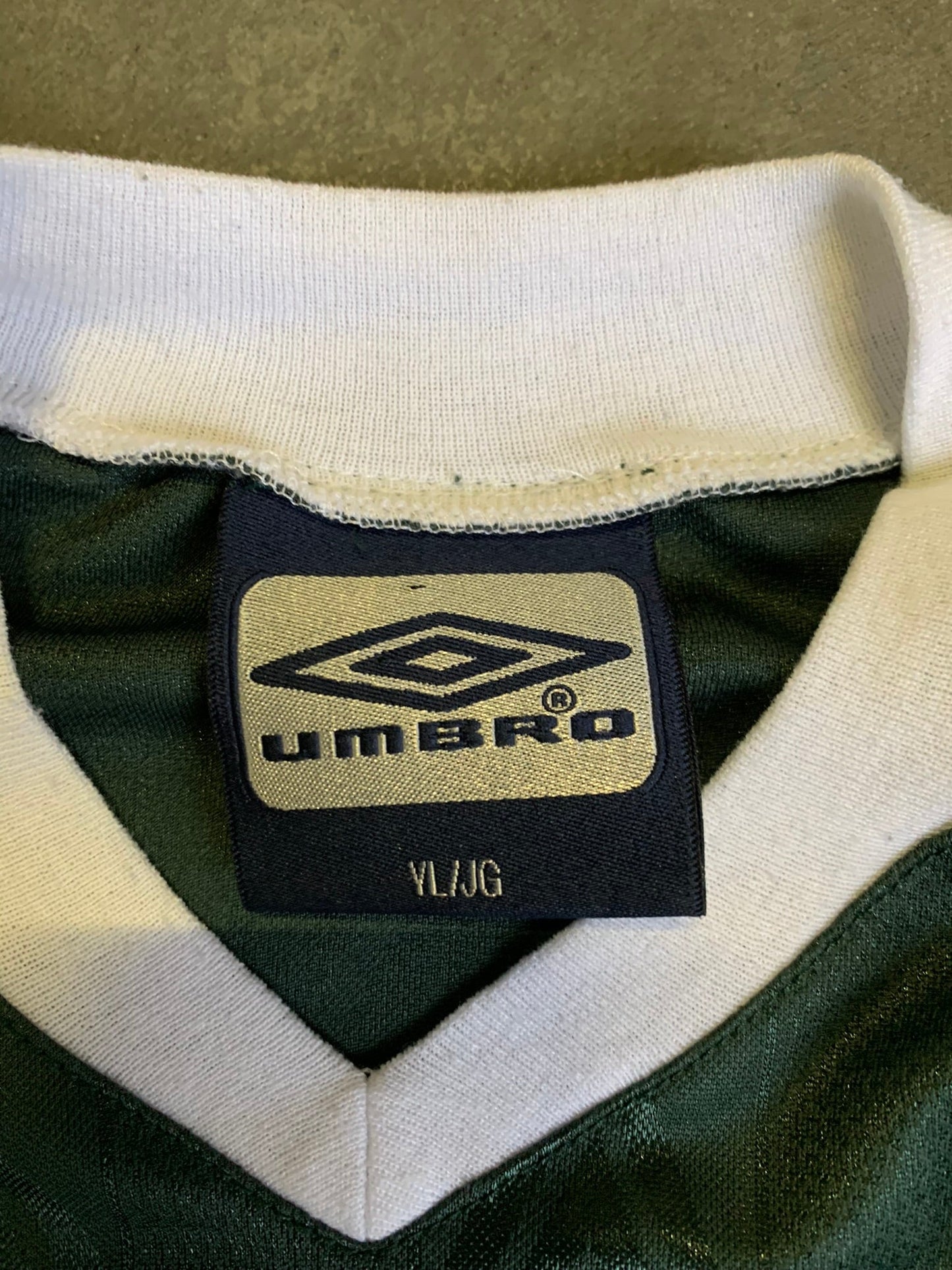 (XS) Umbro Soccer Kit