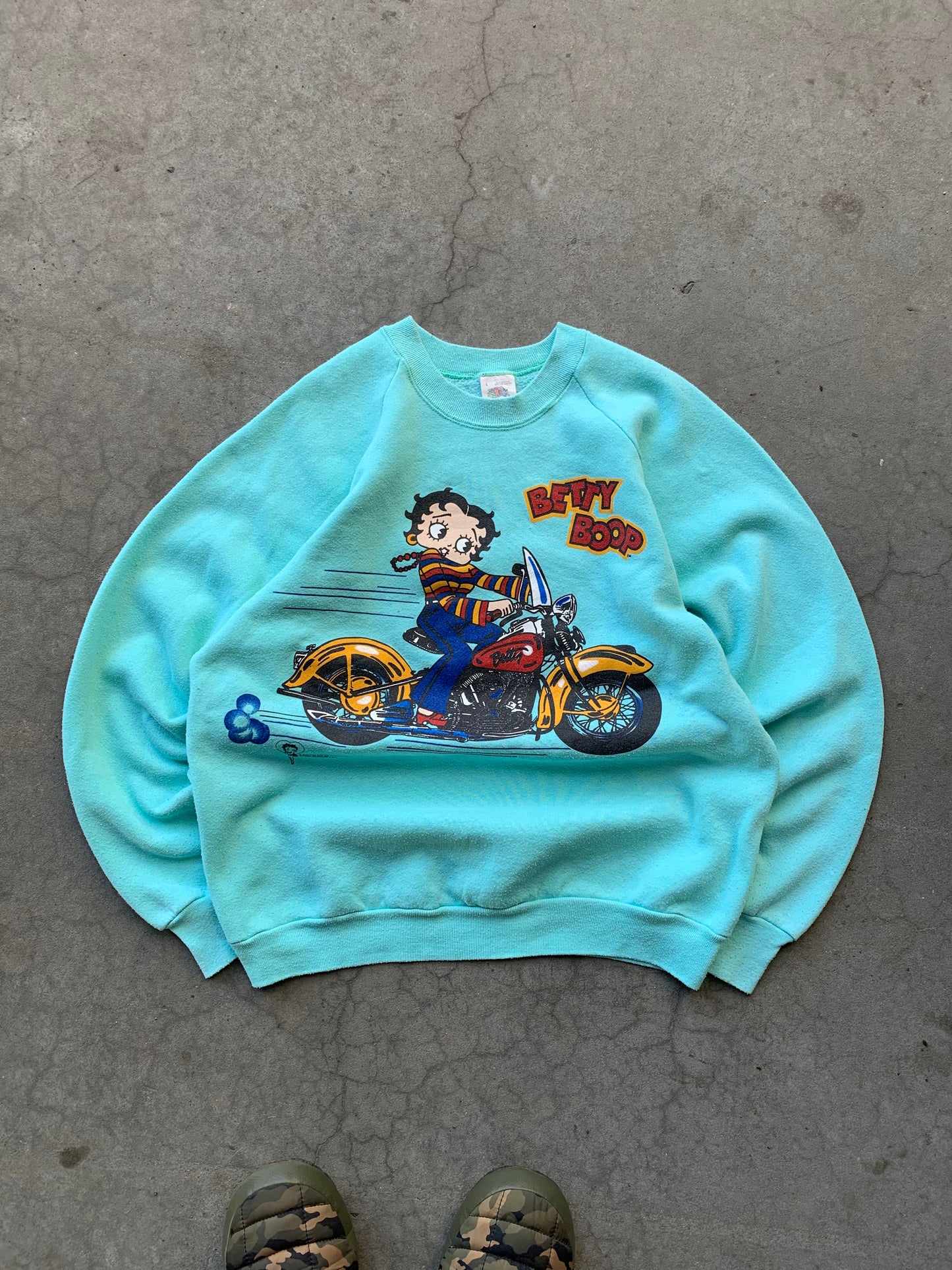 (M) 1996 Betty Boop Crewneck