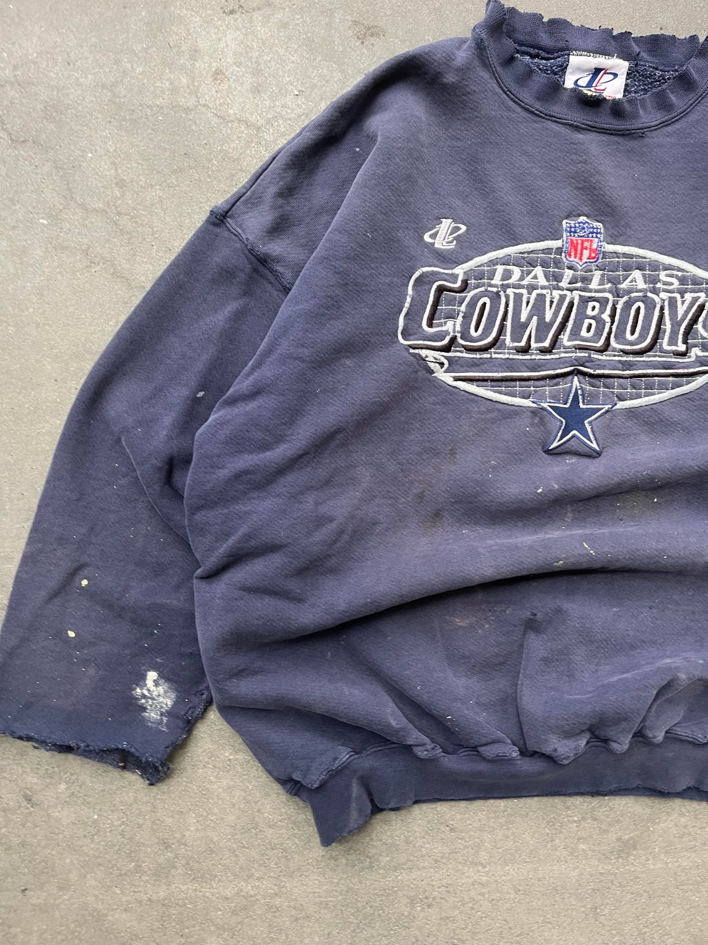 (L/XL) 90’s Dallas Cowboys Distressed Crewneck