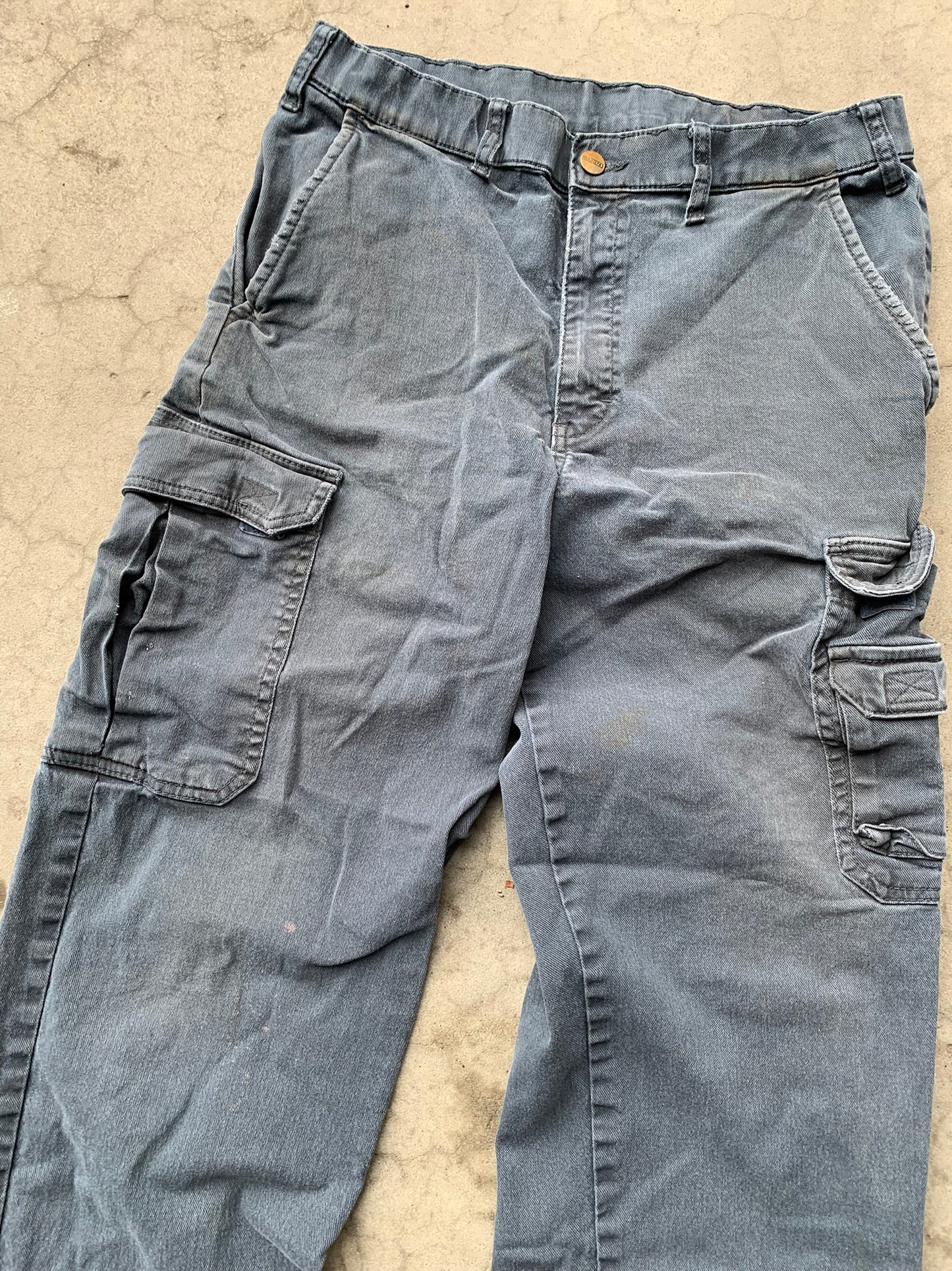 (34”) Vintage Distressed Dakota Cargos