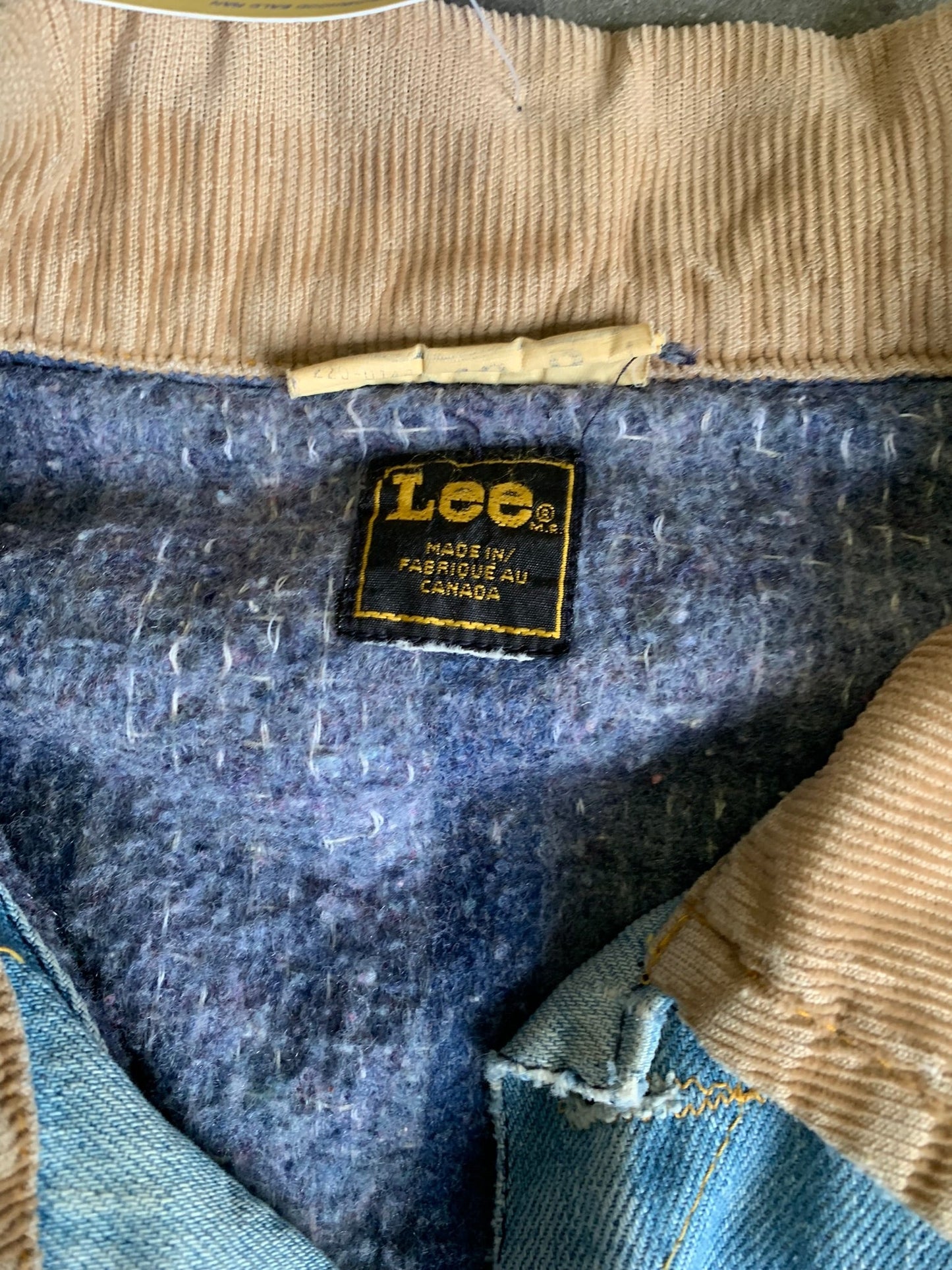 (S/M) 90’s Lee Sunfaded Denim Trucker Jacket