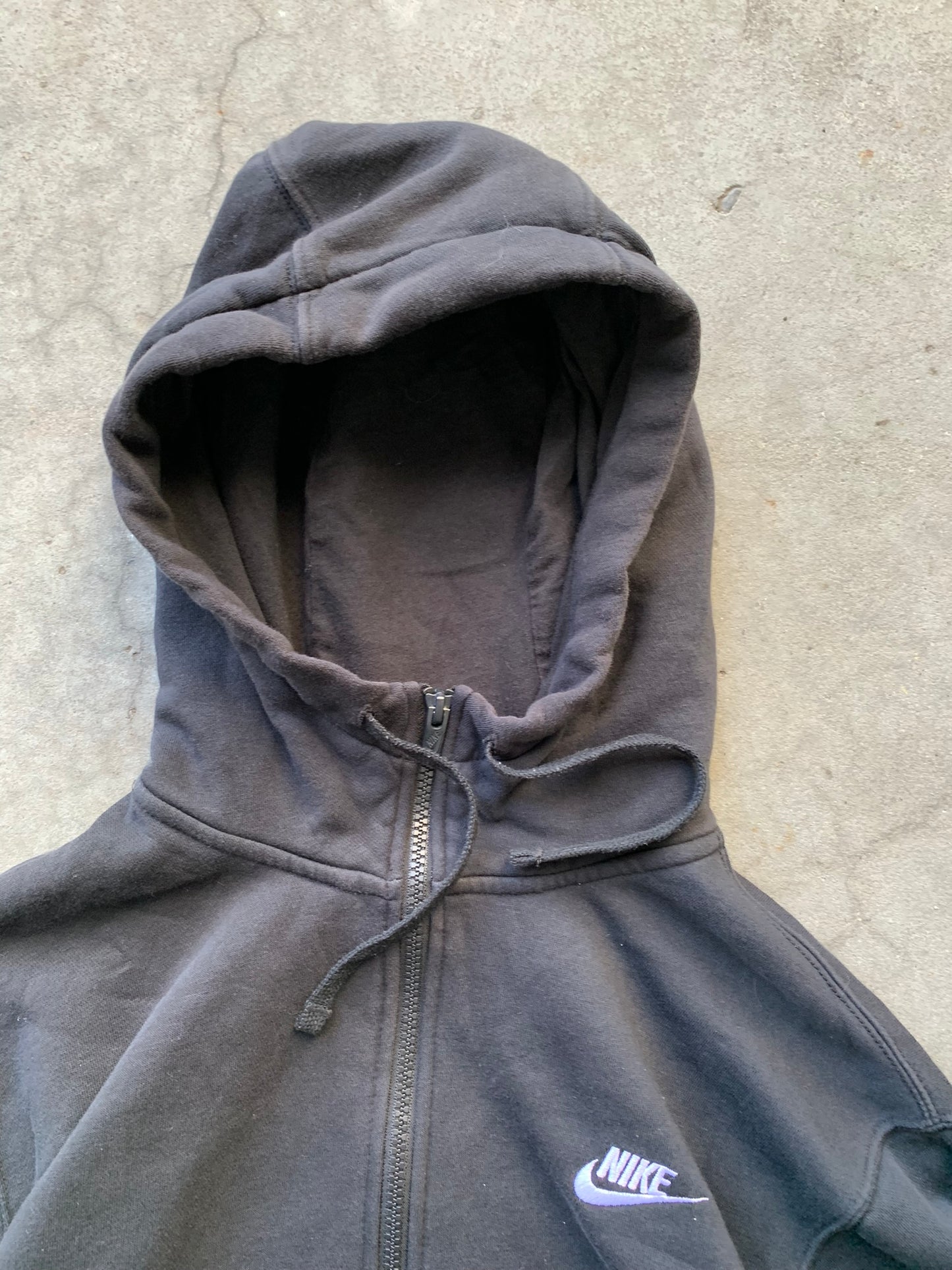 (M) Nike Zip Up Hoodie