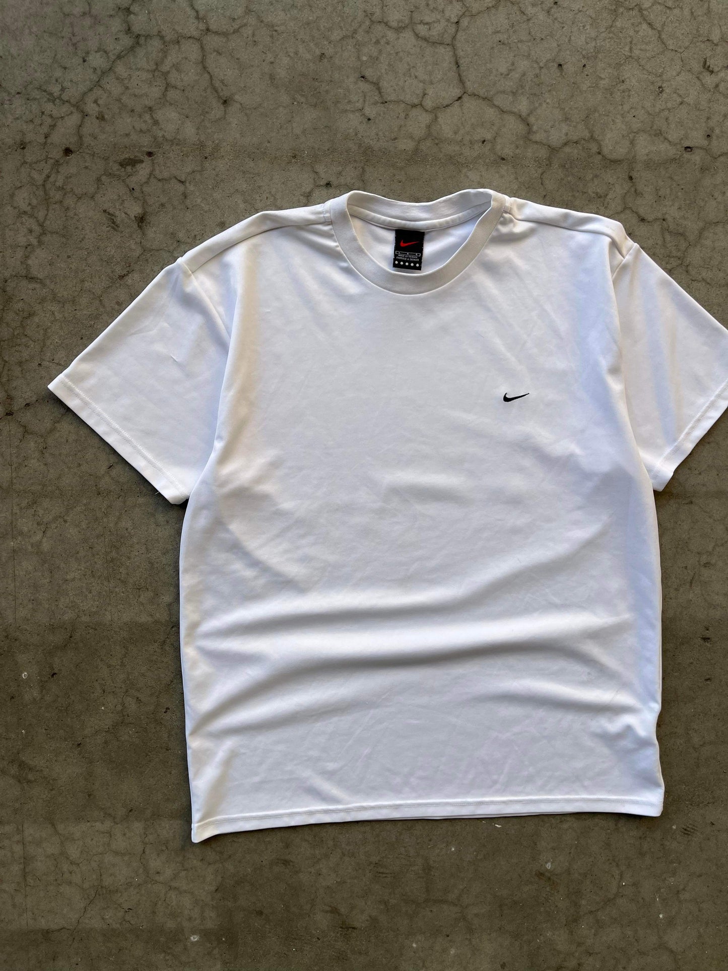 (L)90’s  Nike Swoosh Top