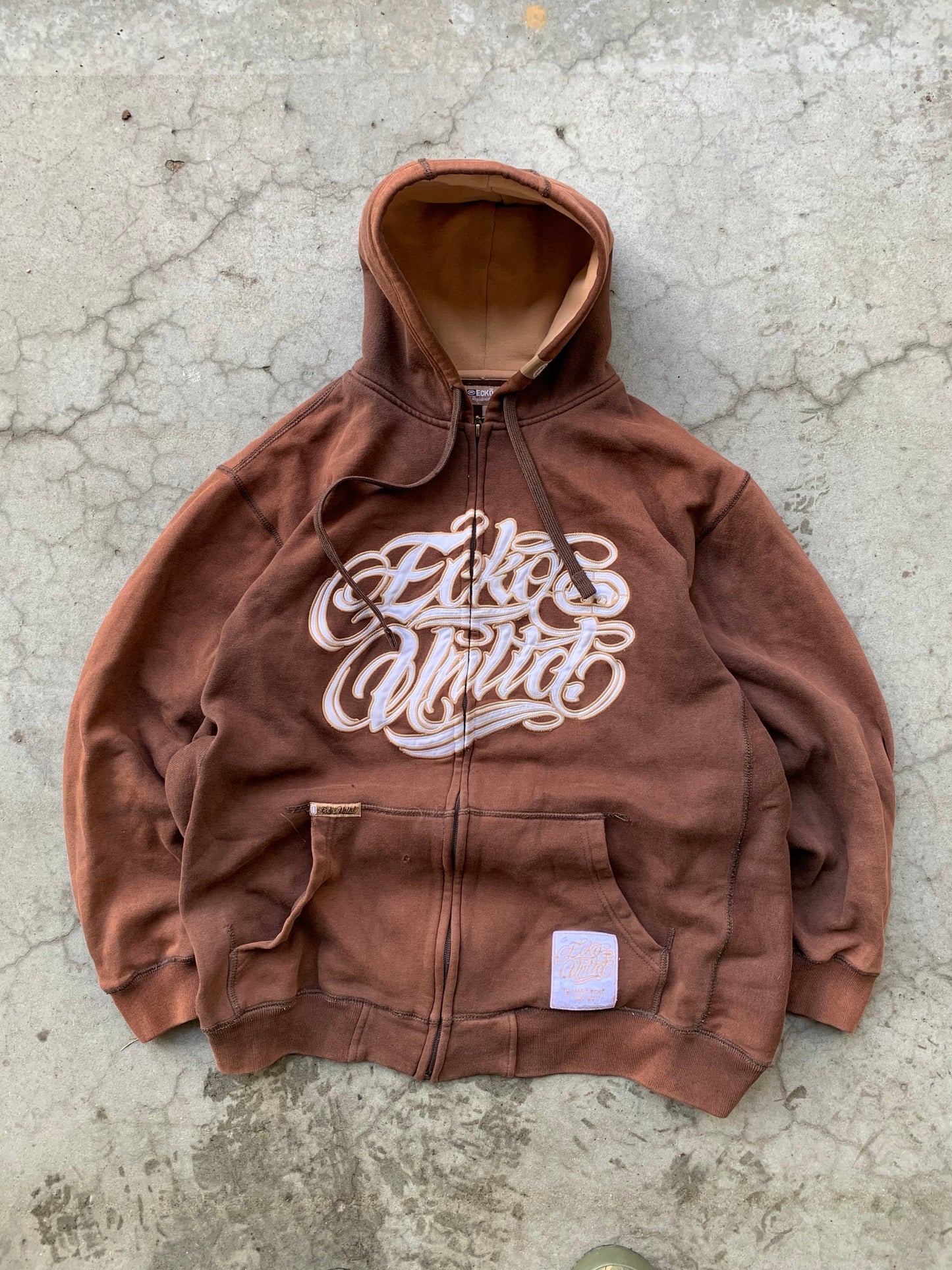 (XL) Y2K Sunfaded Brown Ecko Zip Up