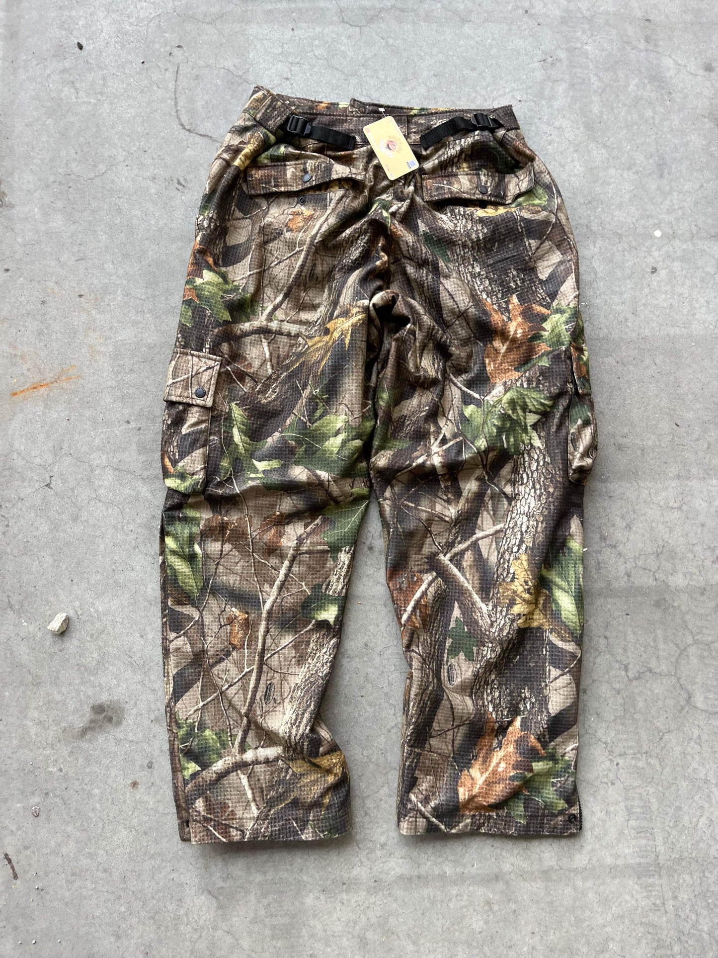 (30”) Vintage Insulated Real Tree Pants