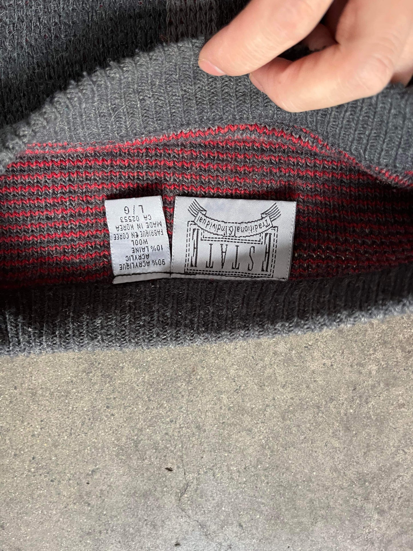 (L) Vintage Pattern Knit