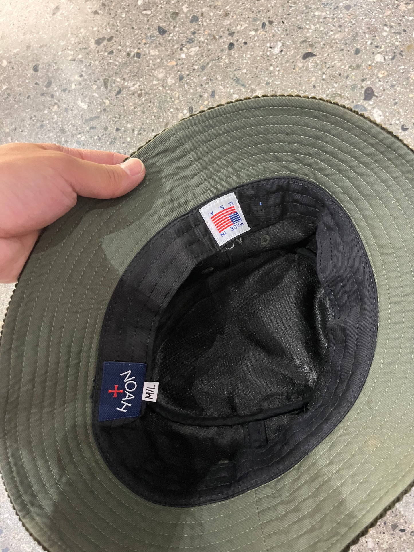 (M/L) 00's Noah Corduroy Logo Patch Bucket Hat