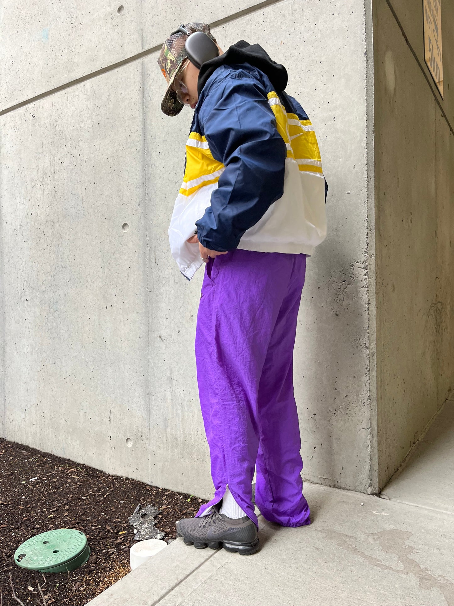 (S) 80’s Nike Windbreaker Pants