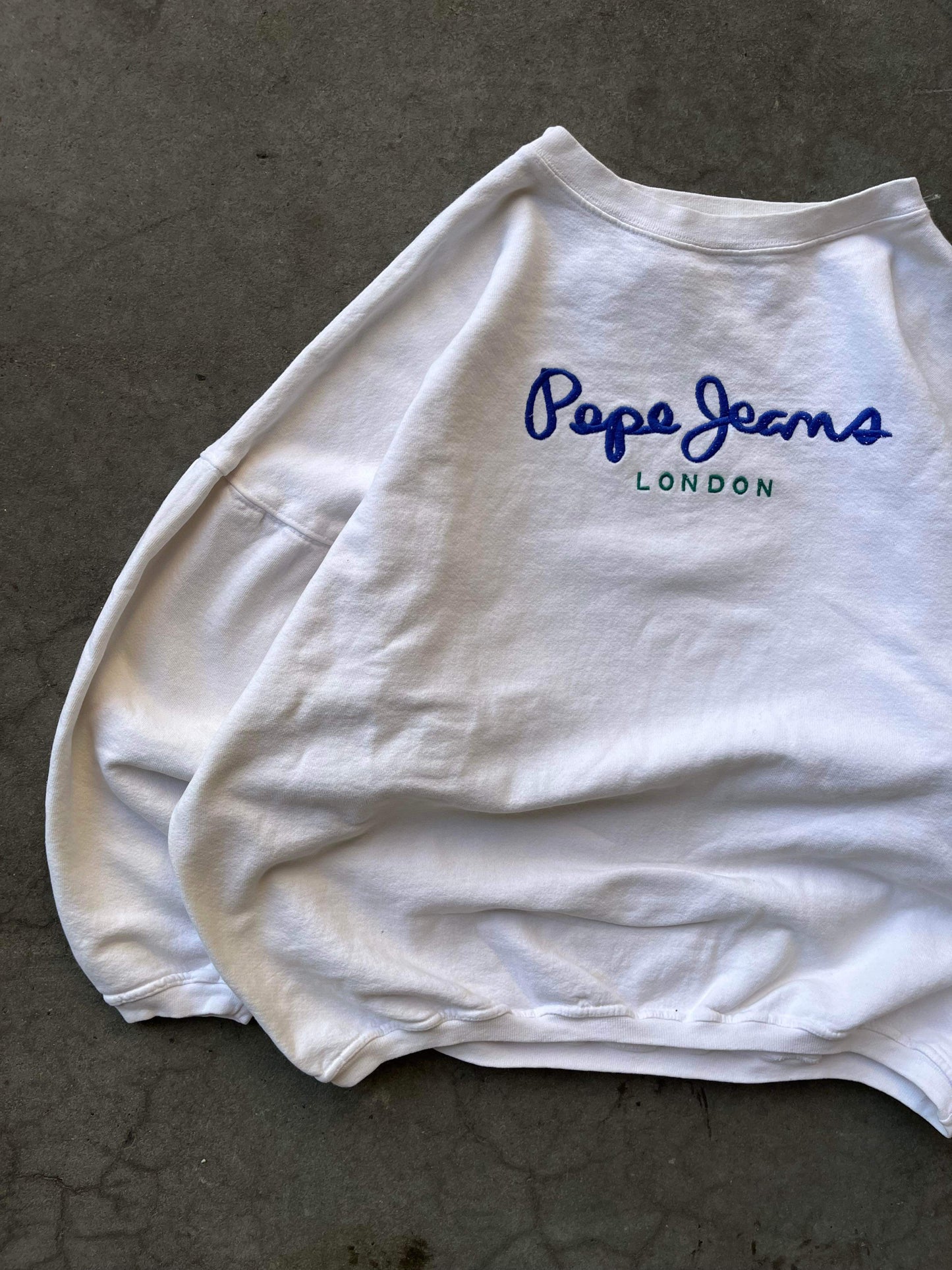 (L) 90’s Pepe Jeans London Crewneck