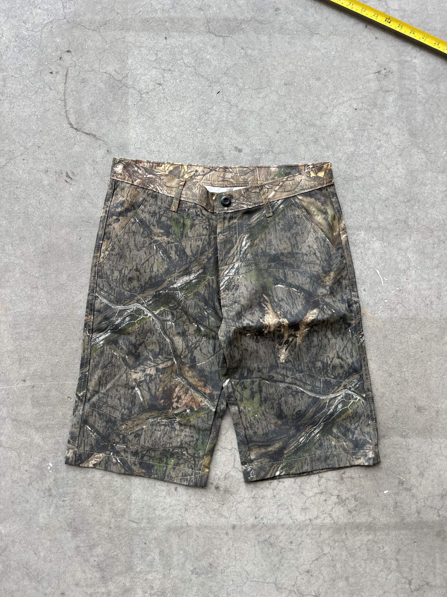 (30”) Real Tree Shorts