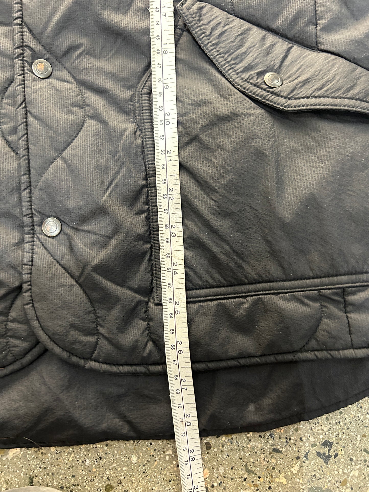 (L) Wings + Horns Swirl Stitch Button-Up Puffer Vest