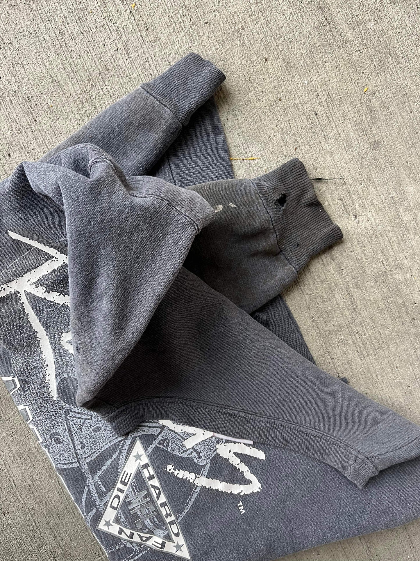 (L) 1990 Distressed Los Angeles Raiders Crewneck