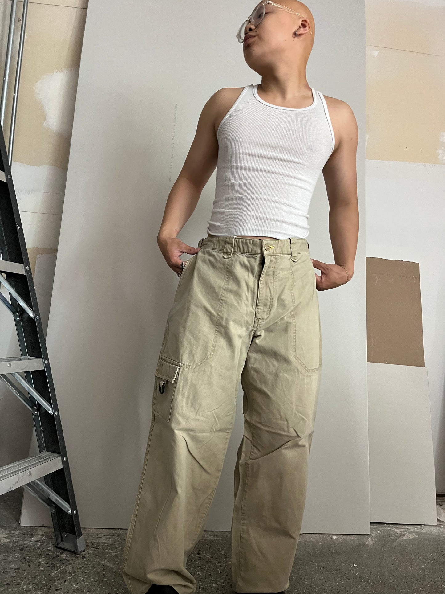 (36”) Baggy Eddie Bauer Cargos