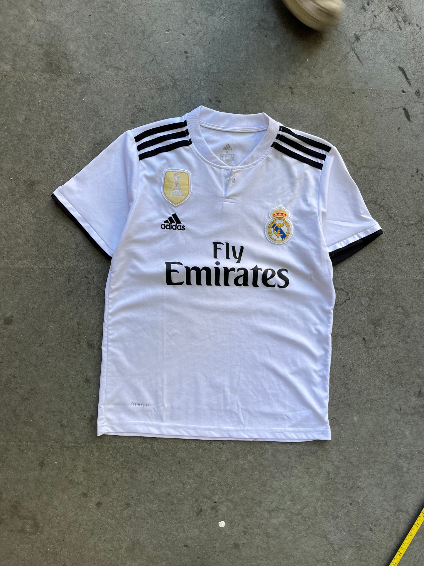 (M) 00’s Adidas Real Madrid Kit