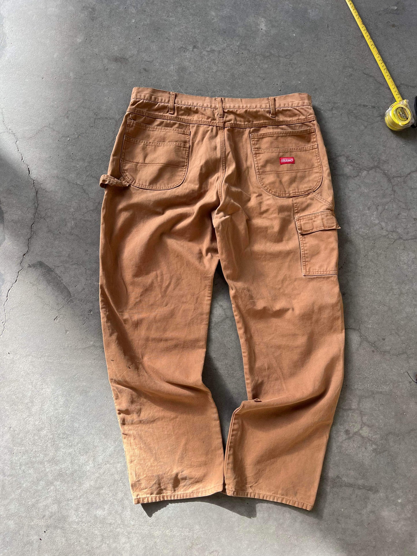 (40”) Dickies 3D Pocket Carpenters