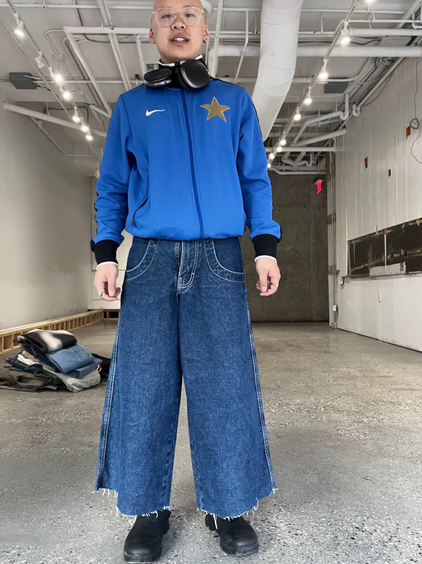 (28”) JNCO Baggy Twin Cannon Cut off Denim