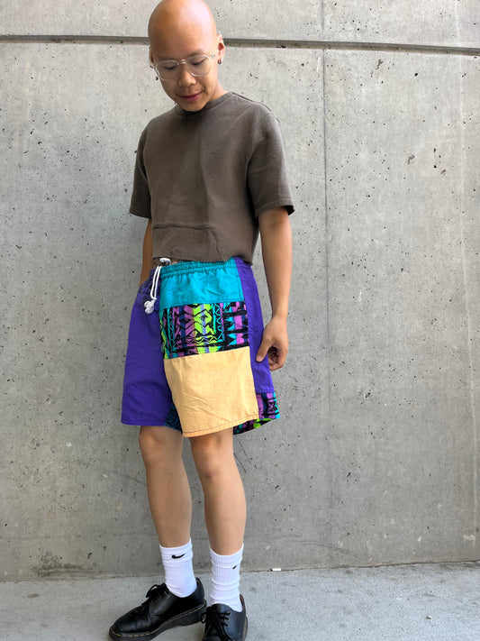 (32”) 90s Patterned Surf Shorts Colorblocking