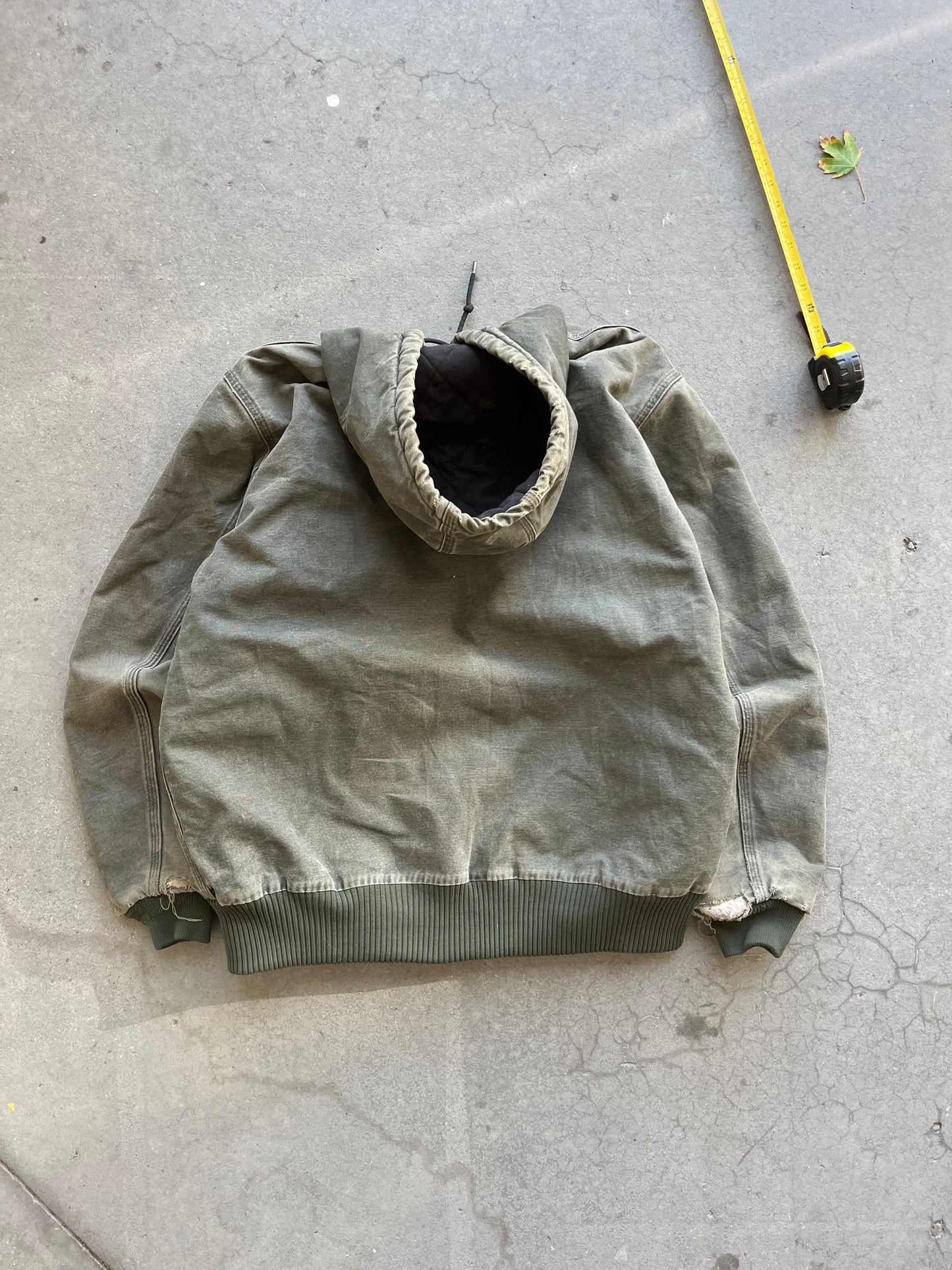 (XL) 90s Olive Sunfaded Carhartt Hooded