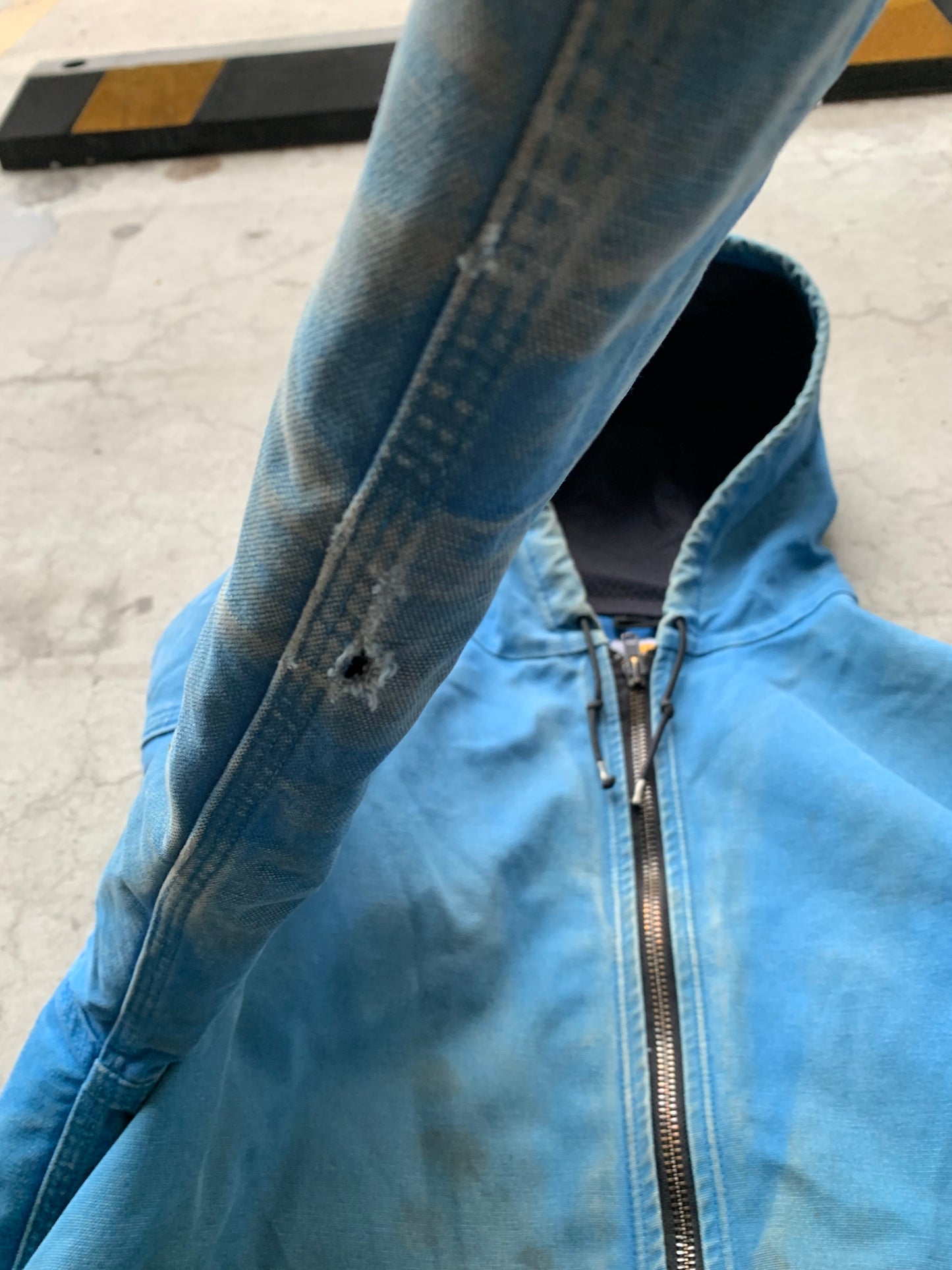 (XL/2X) Vintage Distressed Aqua Blue Carhartt Hooded