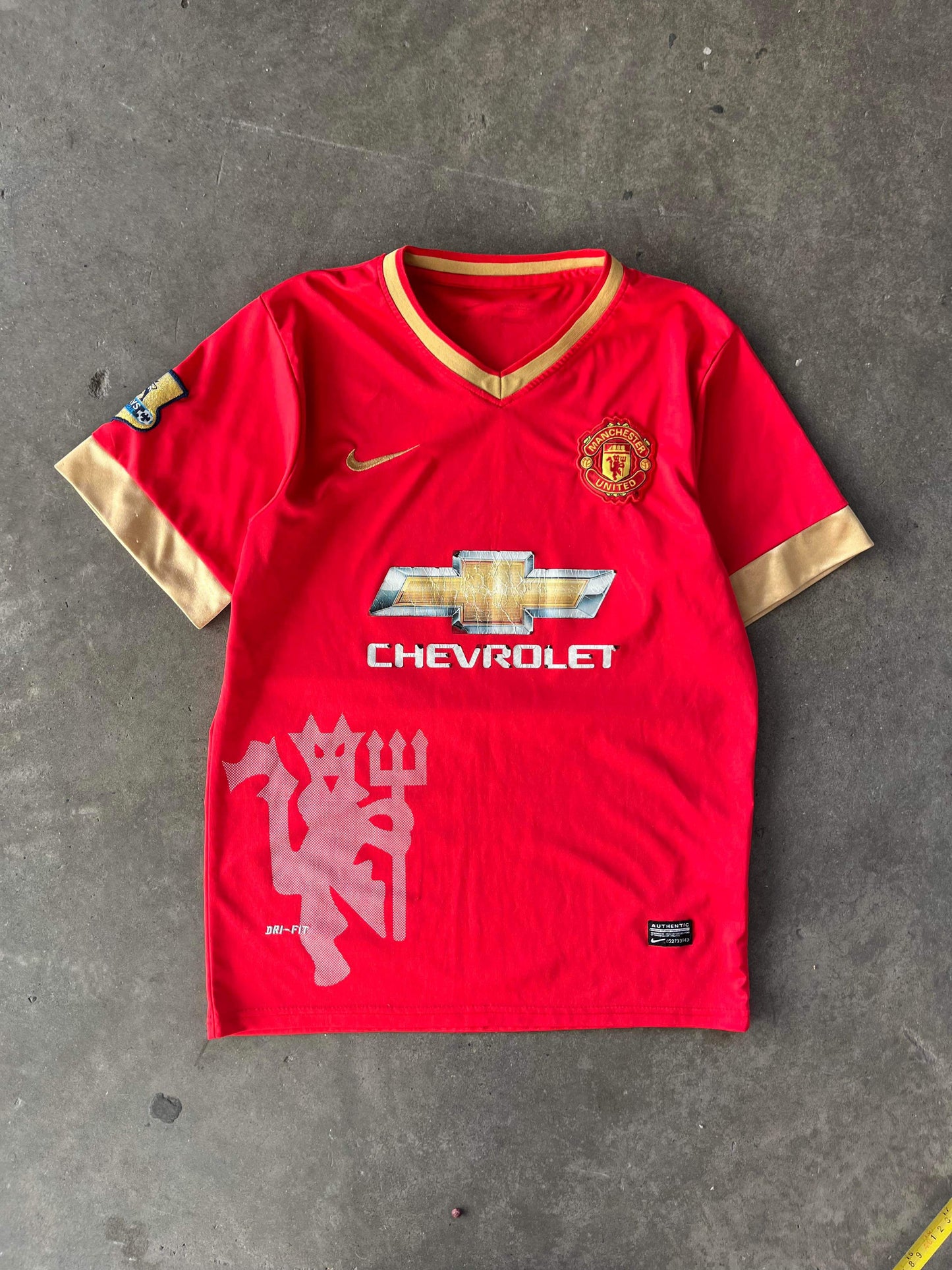 (M/L) Nike Manchester United Kit