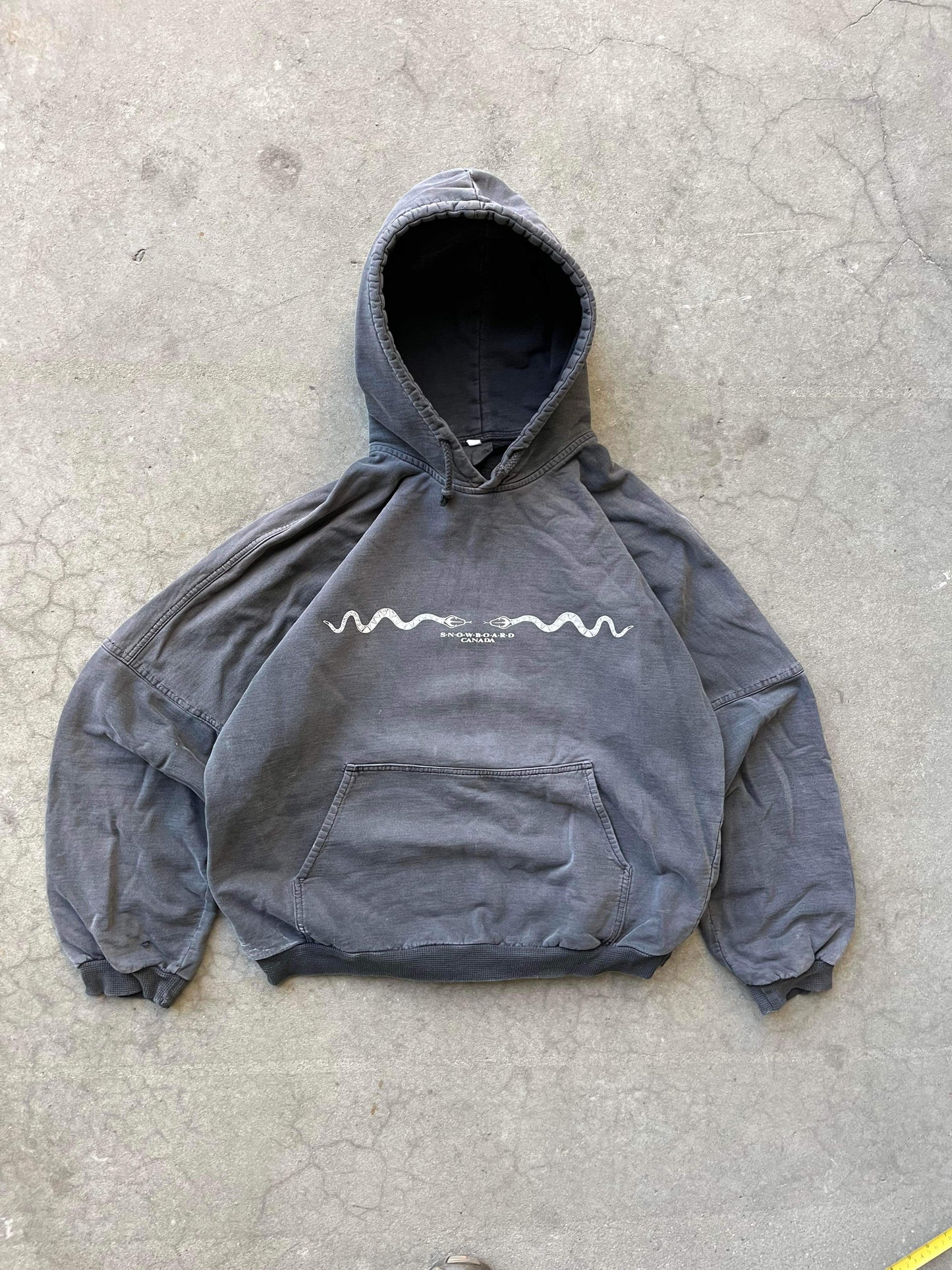 (M) 1991 Sunfaded West Beach Snowboard Hoodie