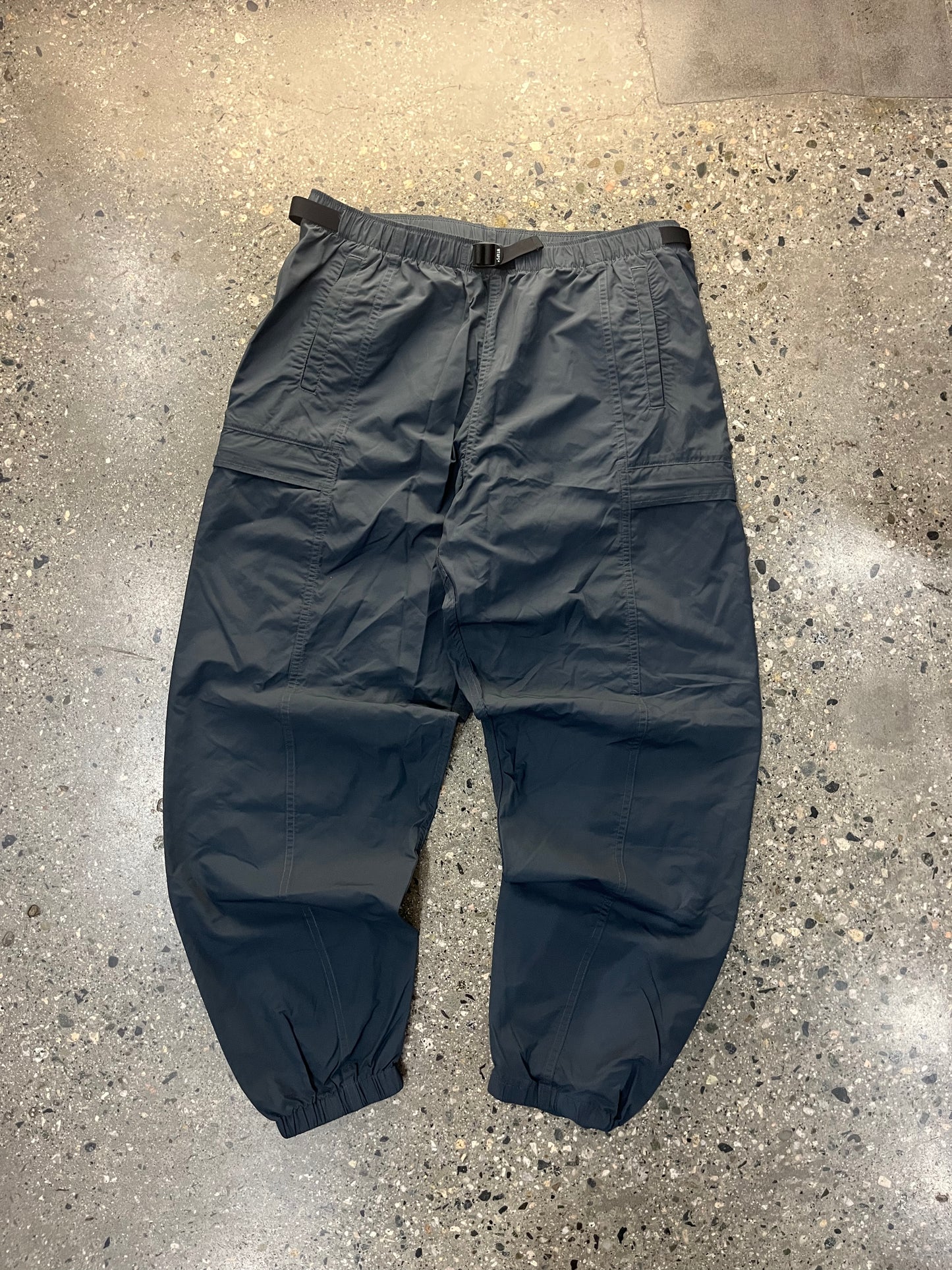 (L) WTAPS belt Strap Pocketed Cargo Pants