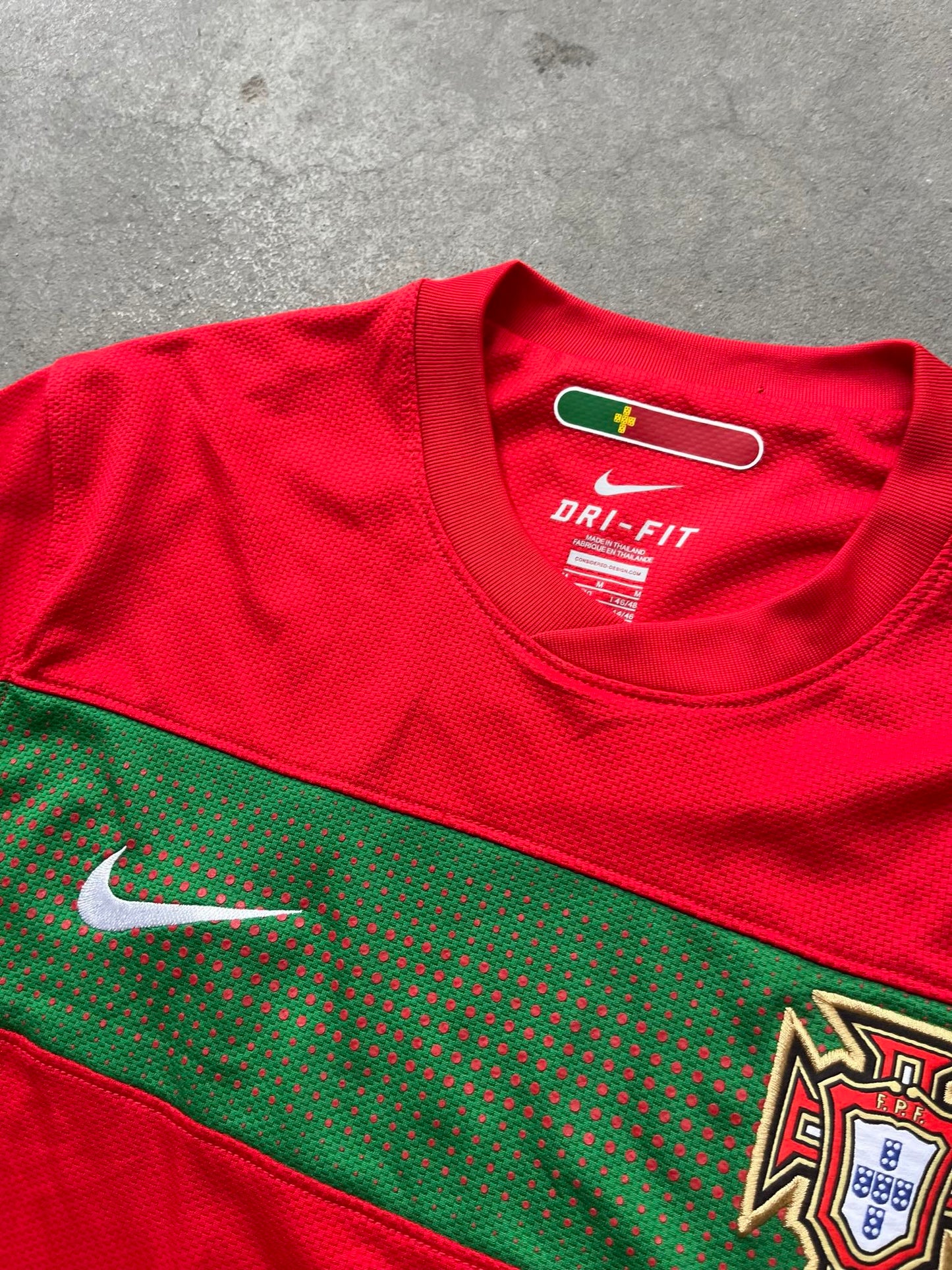 (M/L) Nike Portugal Kit