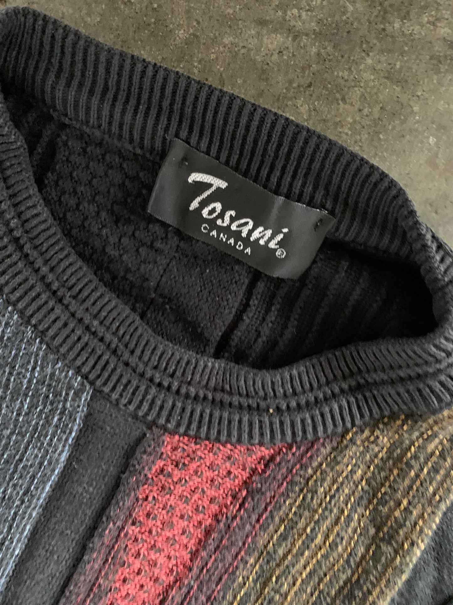 (M/L) 90’s Tosani Art Texture Knit