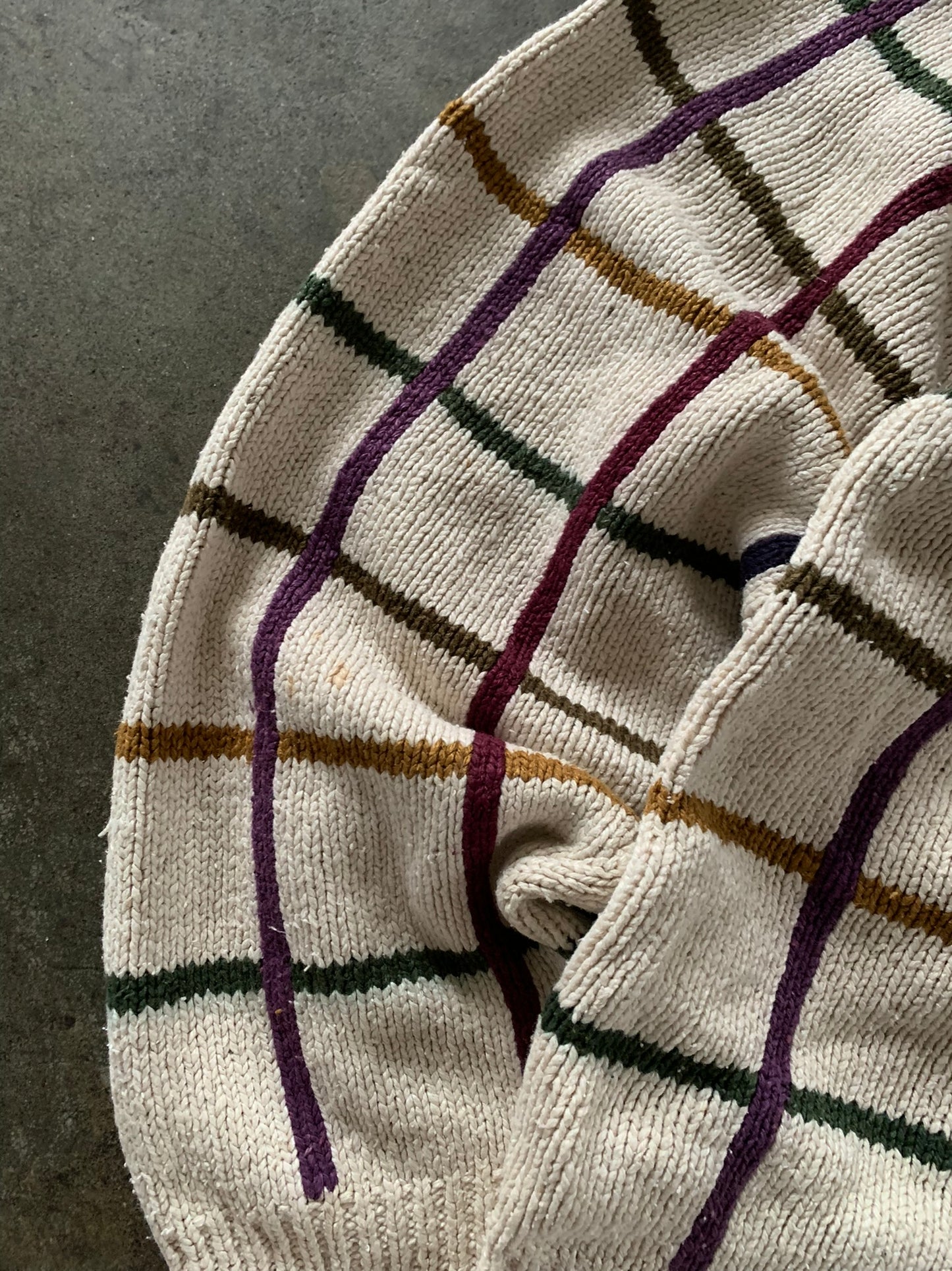 (L) Vintage Boxes Knit
