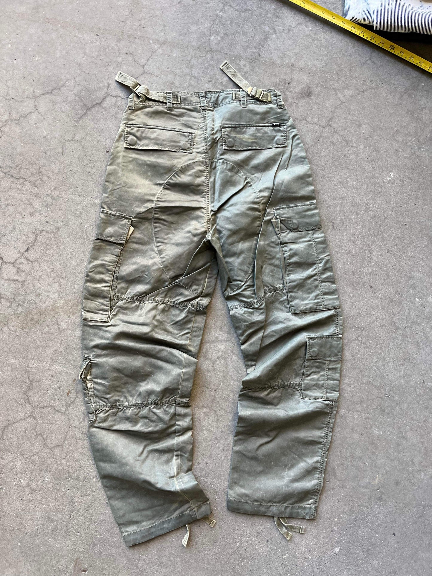 (28”) Stussy Bondage Cargos