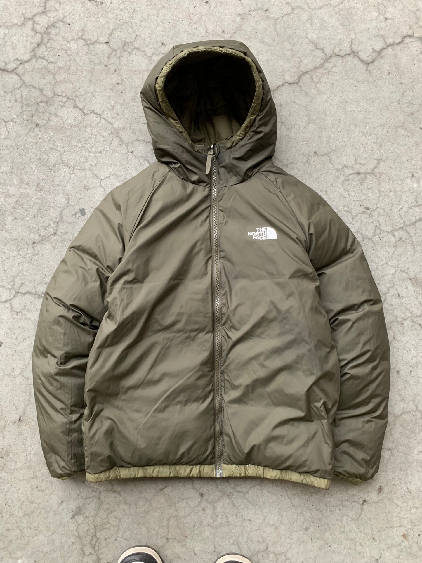 (M) The North Face 550 Reversible Puffer