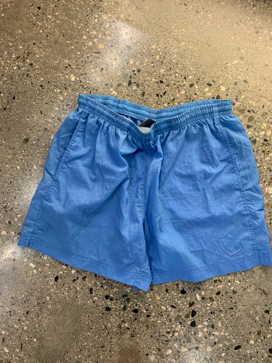 sh7 - S/M Nike Nylon Shorts