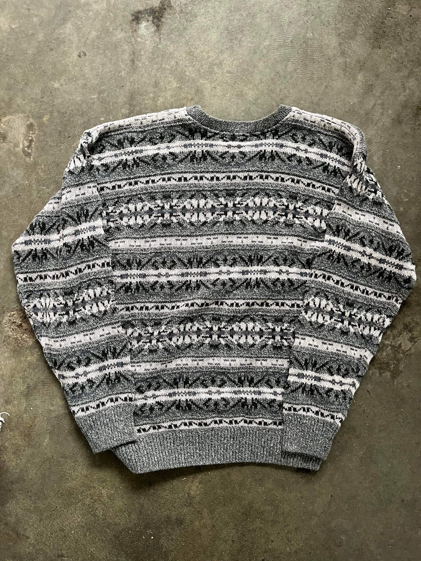 (M/L) Vintage Pattern Knit