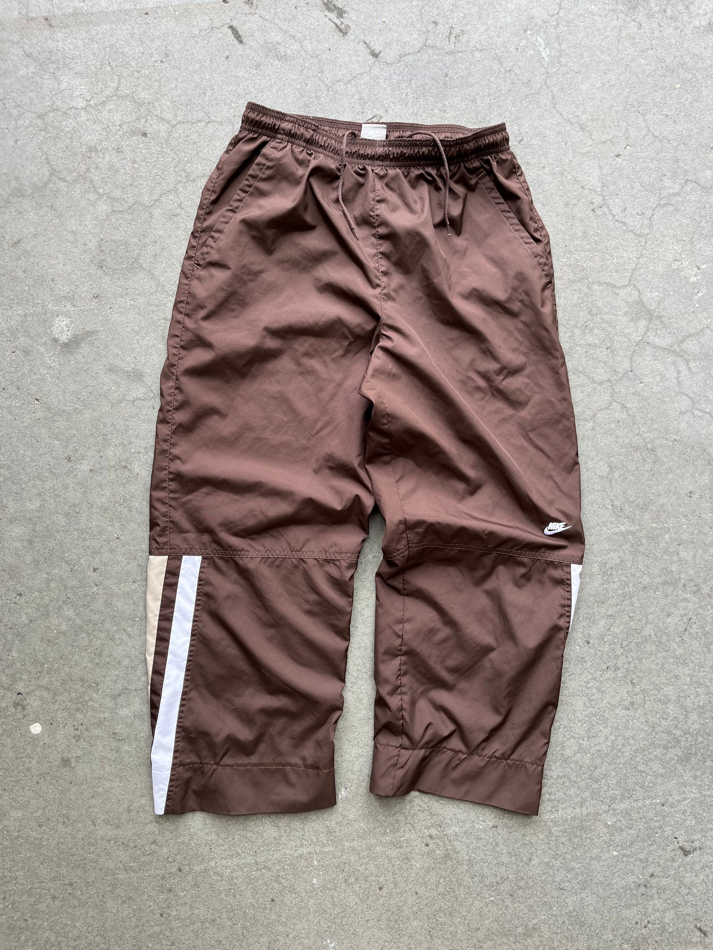 (M) 00’s Brown Nike Windbreaker Pants