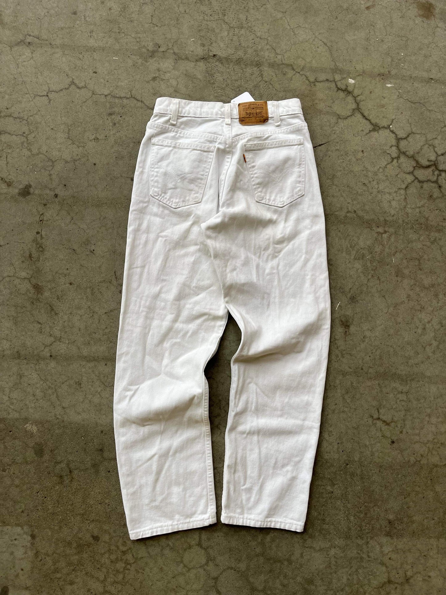 (29”) 90’s Levi Orange Tab White Denim