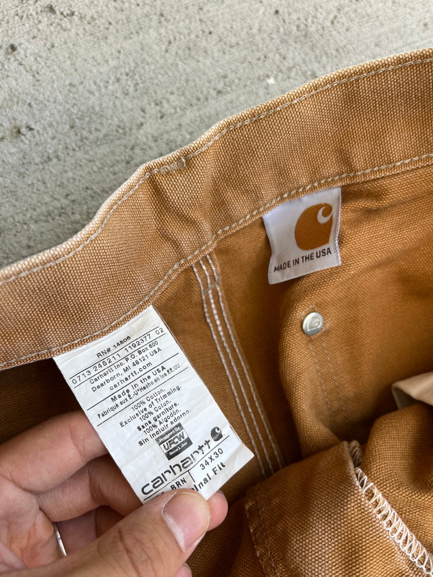 (34”) 90s Carhartt Double Knees Made in USA