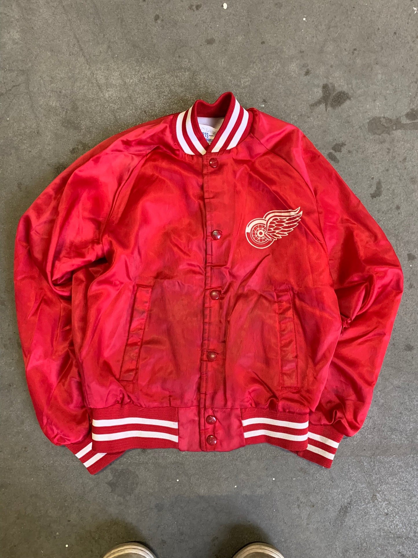 (XS) 1992 Chalkline Detroit Red Wings Satin Jacket