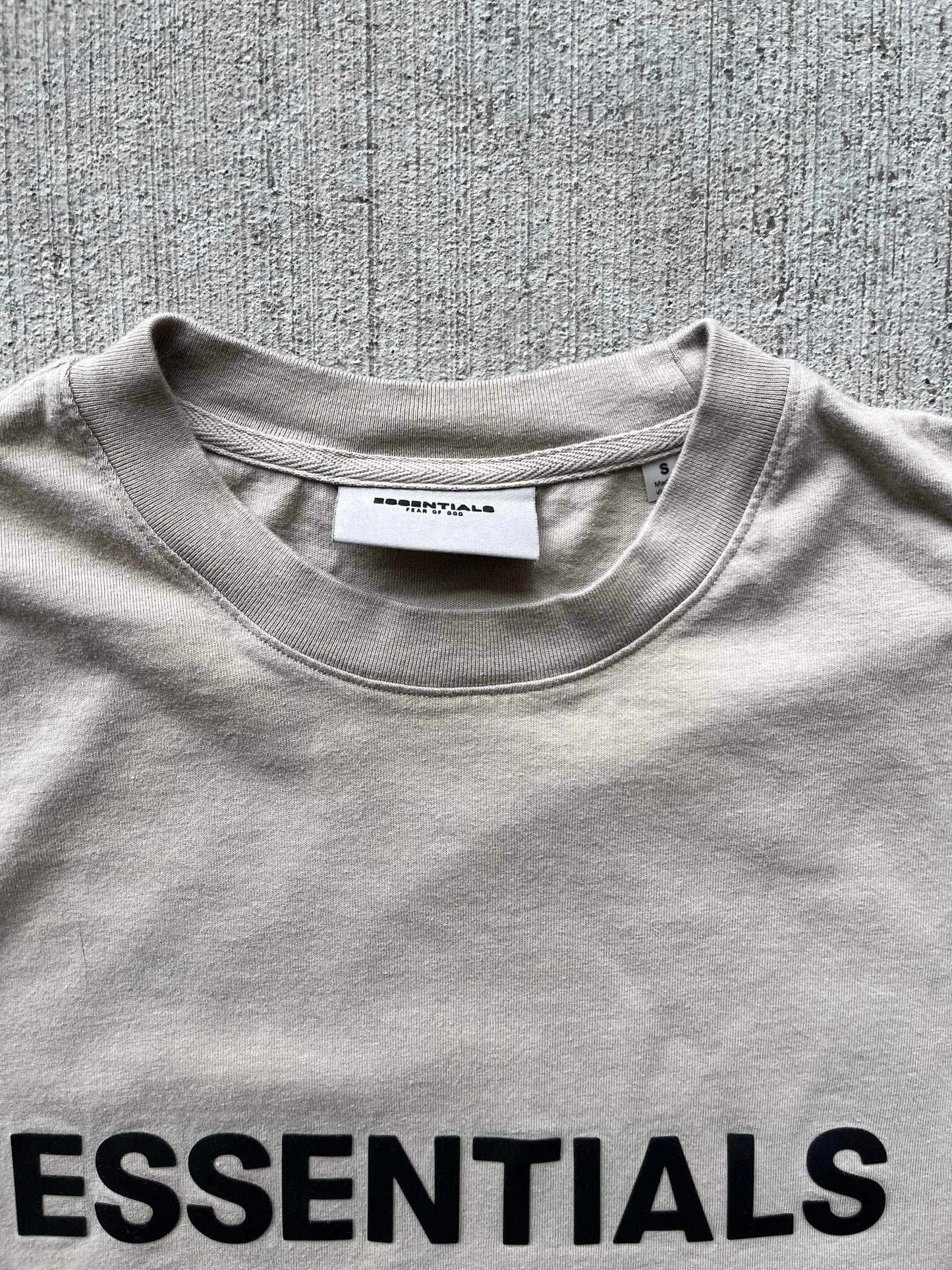 (S/M) Essentials FOG TEE