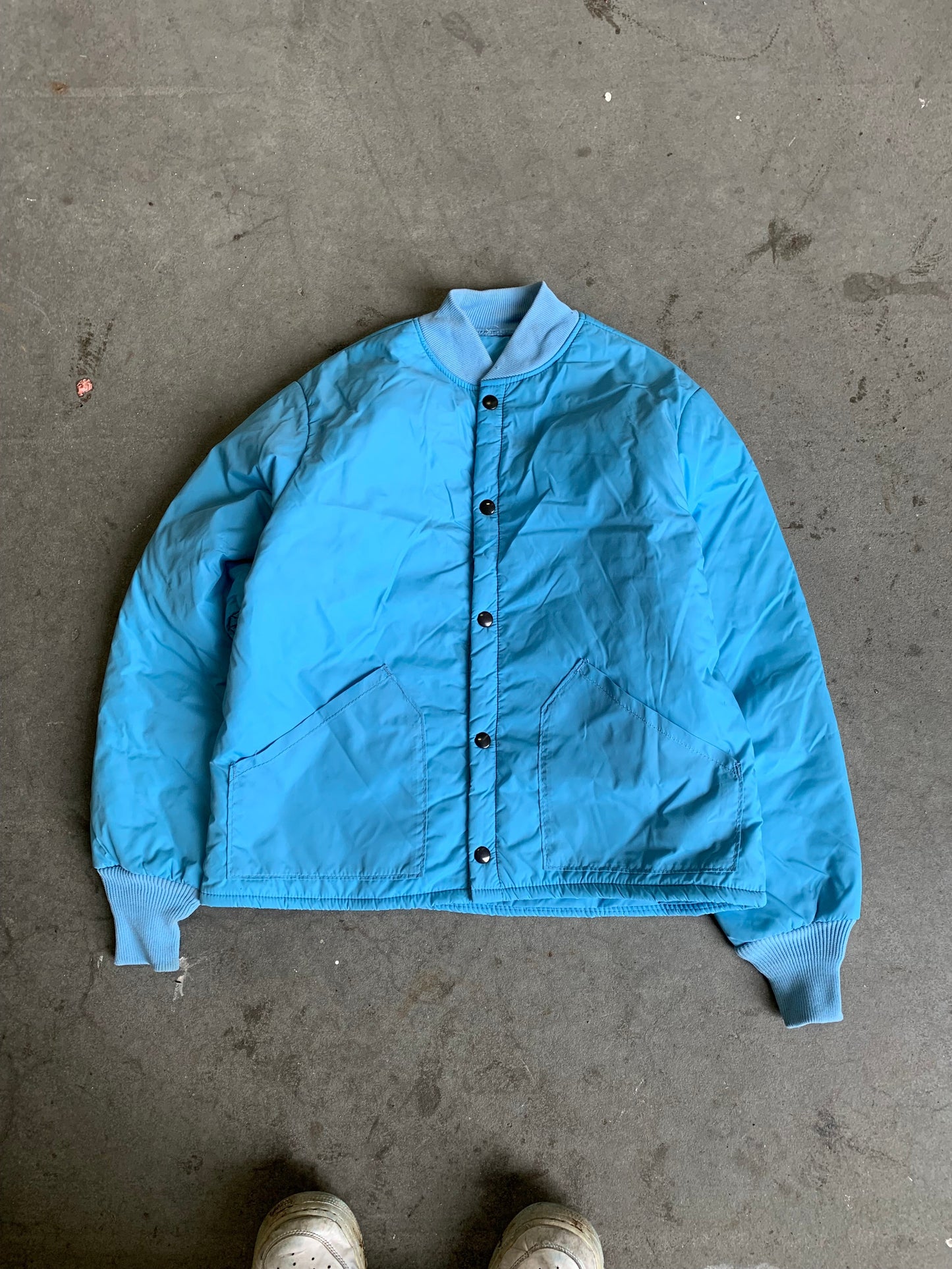 (XS) 90’s Cabela’s Bomber