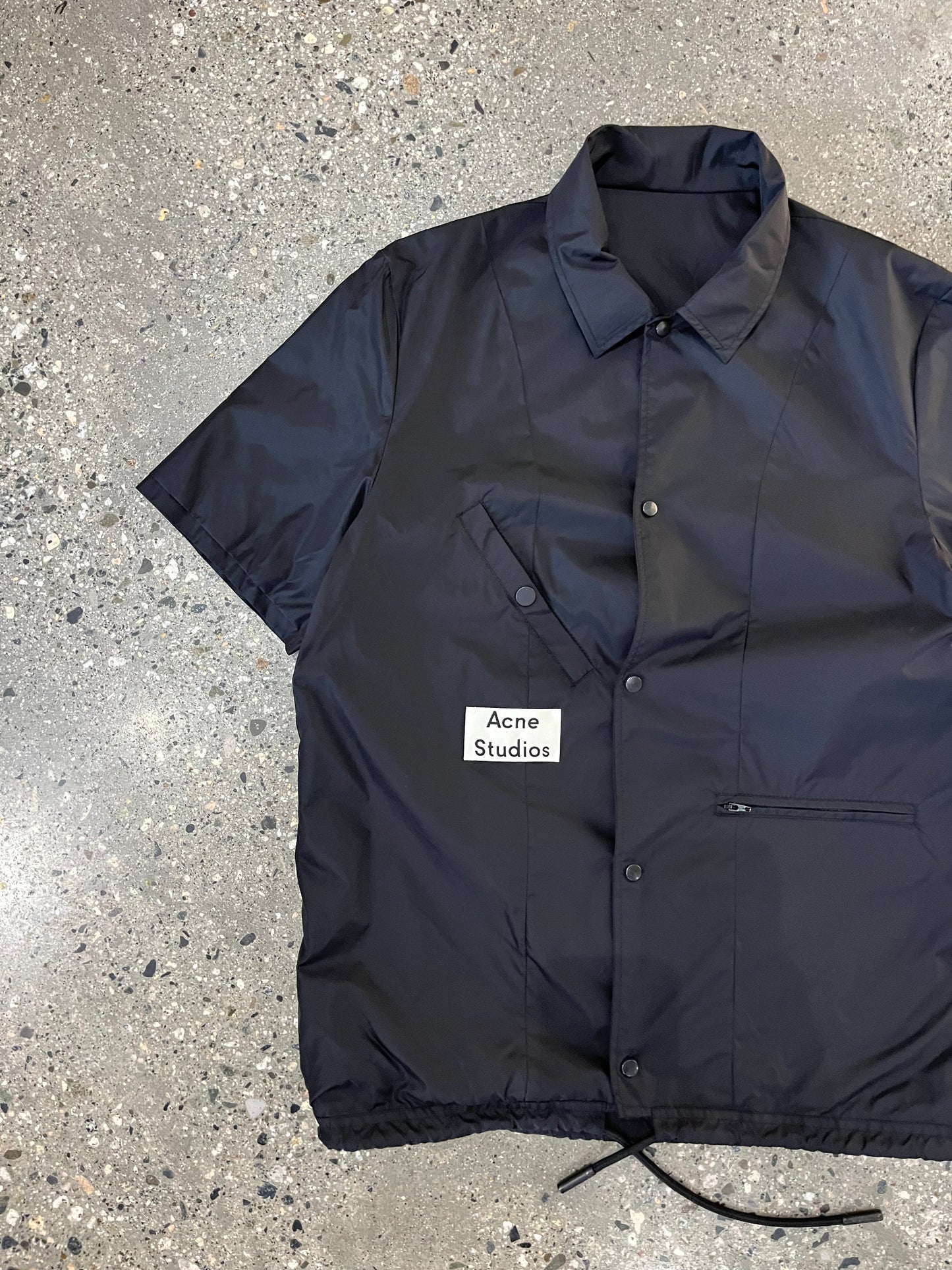 (L) Acne Studios Short Sleeve Reversible